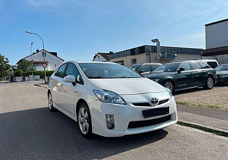Toyota Prius Life 1.8 Hybrid Head-Up Keyless 49.990KM