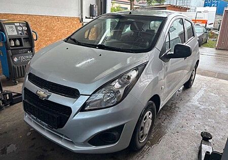 Chevrolet Spark LS+