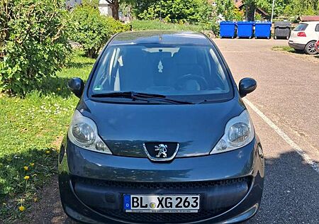 Peugeot 107 70 Petit Filou
