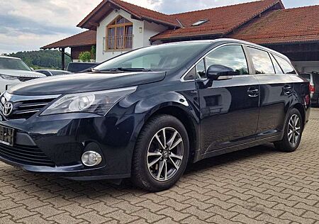 Toyota Avensis Kombi Edition
