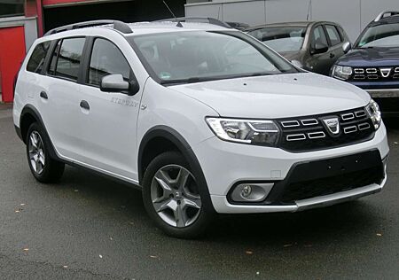 Dacia Logan MCV II Stepway 0.9l / Navi, Klima,Tel, PDC, Kamera