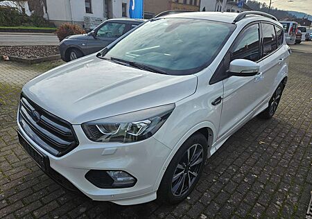 Ford Kuga ST-Line