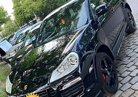 Porsche Cayenne Tiptronic S GTS