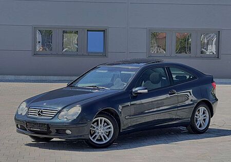 Mercedes-Benz C 180 Kompressor (203.746)