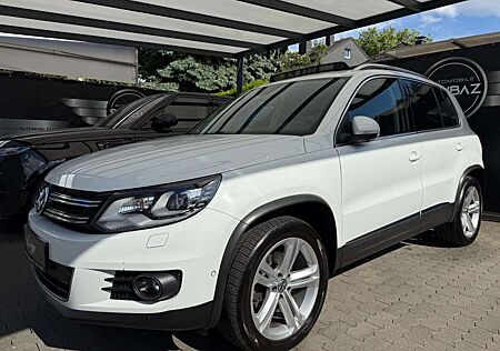 VW Tiguan Volkswagen Sport & Style BMT 4Motion*1.HAND*PANO*KAM