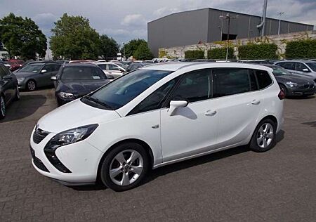 Opel Zafira Tourer C 1.4, 7 Sitze NAVI Xenon Park Ass.