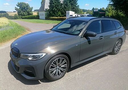 BMW 320d 320 Touring xDrive Aut. M Sport