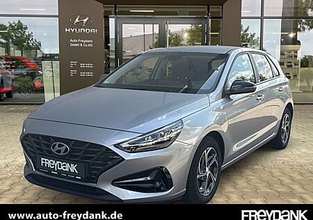 Hyundai i30 FL 1.5 T-GDi M/T 48V-Hybrid INTRO EDITION