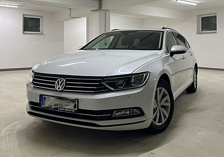 VW Passat Variant Volkswagen 2.0 TDI DSG AHK ACC RÜCK 8FACH