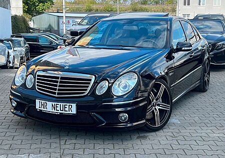 Mercedes-Benz E 63 AMG Lim. Schiebedach*Leder*Comand*Xenon*