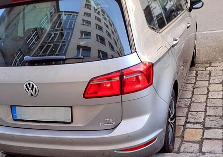 VW Golf Sportsvan Volkswagen 1.2 TSI BlueMotion Technology DSG Allstar