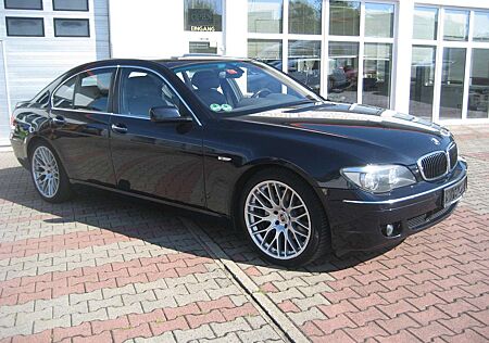 BMW 750Li 750