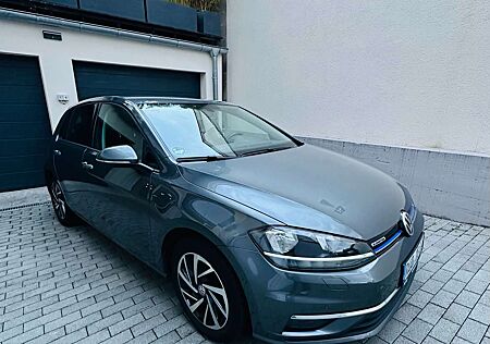 VW Golf Volkswagen 1.5 TSI DSG Join Blue Motion