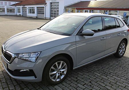 Skoda Scala Ambition, Klima, Bluetooth, LM, CarPlay, Sitzheizu