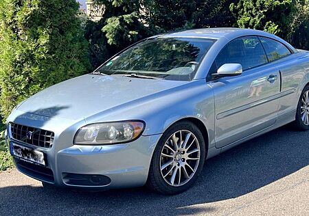 Volvo C70 2.4i Aut. Summum
