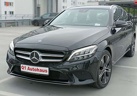 Mercedes-Benz C 300 de LED/RFK/SPUR+TOTWINKELA/DISTRONIC/EL.HECKKLAPPE