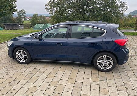 Ford Focus Fließheck Diesel 1.5 EcoBlue TREND