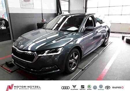 Skoda Octavia Combi 2.0 TDI DSG 4x4 STYLE MATRIX+NAVI