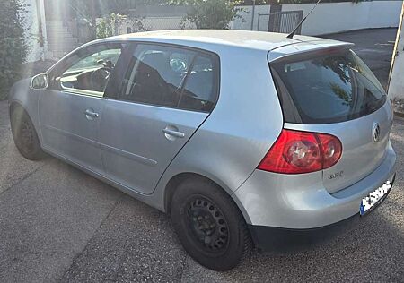 VW Golf Volkswagen V 5-Türer 1.6 Comfortline
