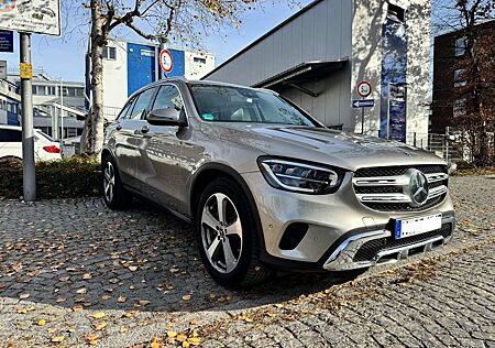 Mercedes-Benz GLC 220 d 4Matic 9G-TRONIC