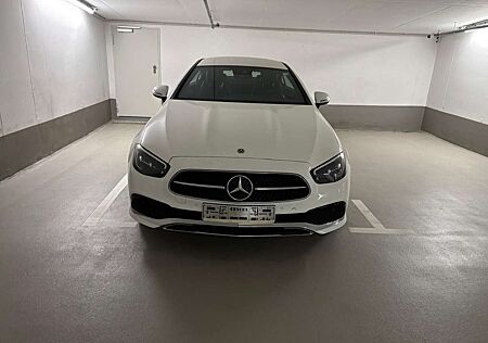 Mercedes-Benz E 200 4Matic Coupe 9G-TRONIC