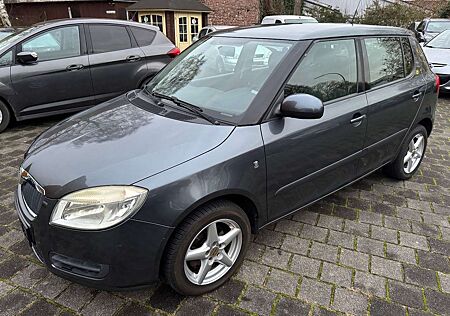 Skoda Fabia 1.2 Ambiente TOP/TÜV/KLIMA/1. HAND/ALLWETT