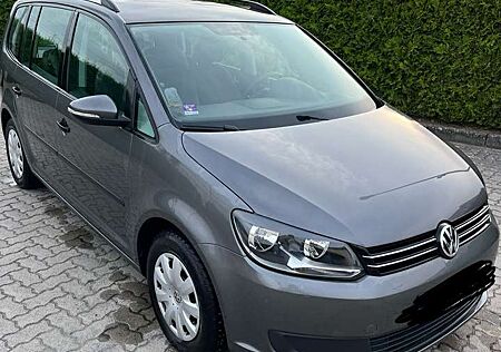 VW Touran Volkswagen Trendline BMT 1.2 Inspektion neu, AU/HU 06/2025