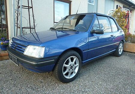 Peugeot 205 CJ