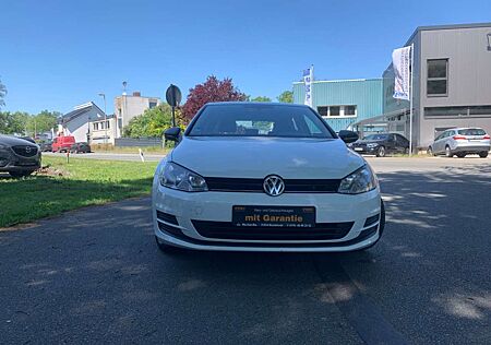 VW Golf Volkswagen VII Lim. Trendline BMT