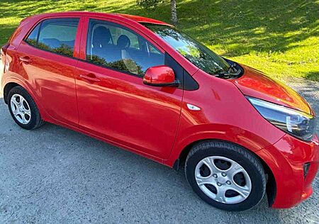 Kia Picanto 1.0 Attract
