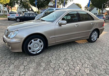 Mercedes-Benz C 180 C -Klasse Lim. Kompressor Elegance