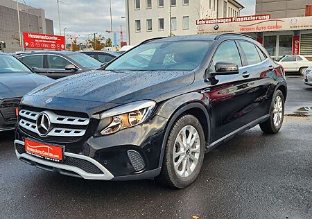 Mercedes-Benz GLA 180 *1.Hand*Navi*Tempo*Müdig.*Keyles*Garantie