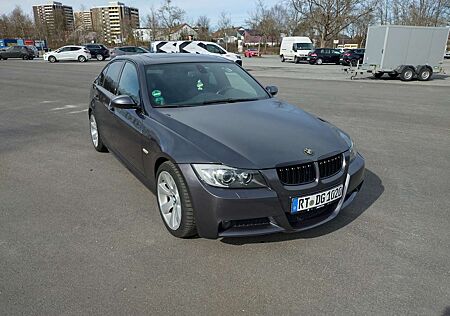 BMW 330i 330 E90 M-Paket Lim. Aut. Neu TÜV