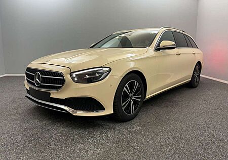 Mercedes-Benz E 220 d Das Taxi TAXAMETER*WIDE*LED*RÜCKKAM*AHK