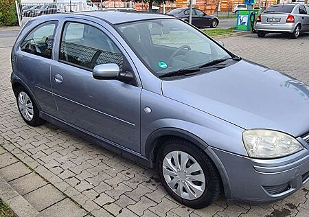 Opel Corsa 1.2 16V Cosmo