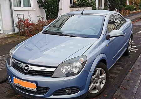 Opel Astra H 1,8 Cosmo