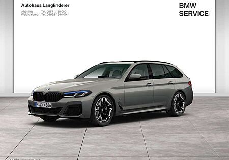 BMW 540 d xDrive Touring MSport Laserlicht Parking&Driving
