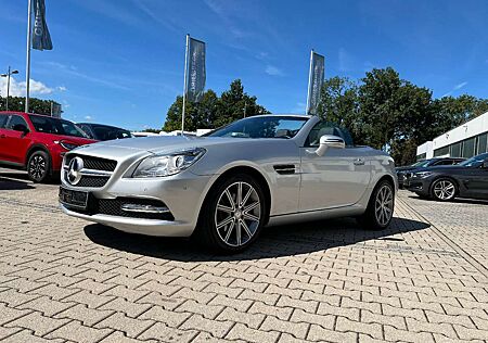 Mercedes-Benz SLK 200 BlueEfficiency CGI *Navi Leder Sitzh.*