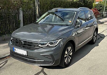 VW Tiguan Volkswagen 1.5 TSI OPF DSG Move — mit -Garantie