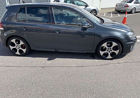 VW Golf GTI Volkswagen 2.0 DSG