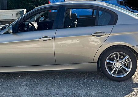 BMW 318i 318
