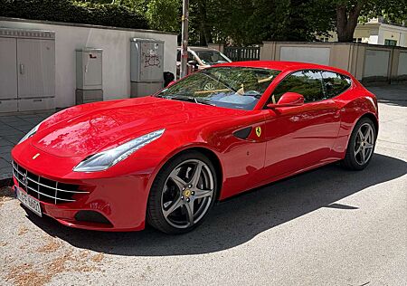 Ferrari FF