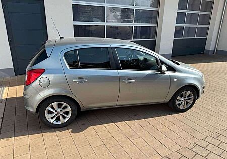Opel Corsa D Energy Navi Tempomat Klima 1.Hand