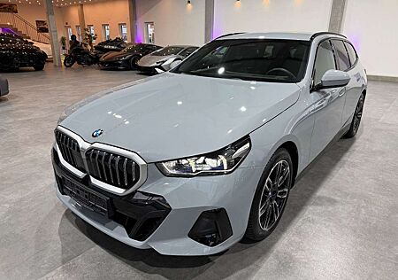 BMW 520 i M Sport*H&K*360°*4SHZ*HUD*AHK*Carbon*Memo*