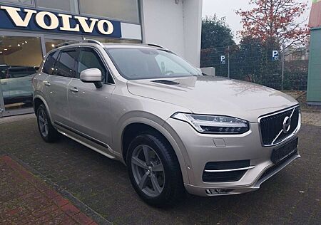 Volvo XC 90 XC90 D5 Momentum AWD LED, AHK, Navi,