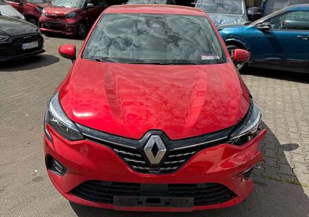 Renault Clio TCe 90 X-tronic INTENS
