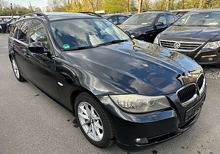 BMW 318 i KLIMA LEDER NAVI PANORAMA XENON ALU PDC EURO5
