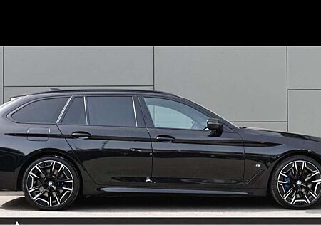 BMW 530d 530 xDrive Touring Aut. - GARANTIE