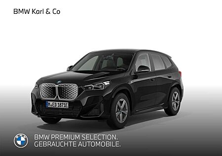 BMW iX1 xDrive30 M-Sport Ad. LED Head-Up LenkradHZG