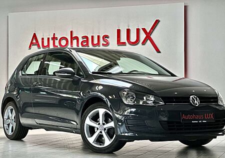 VW Golf Volkswagen BENZIN*TRENDLINE*URANO-GRAU*2HAND*NAVI*LED